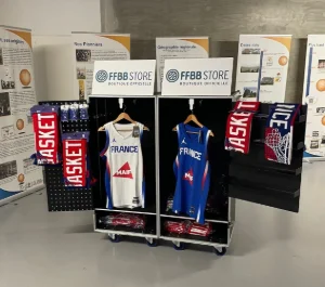 Merchandising case